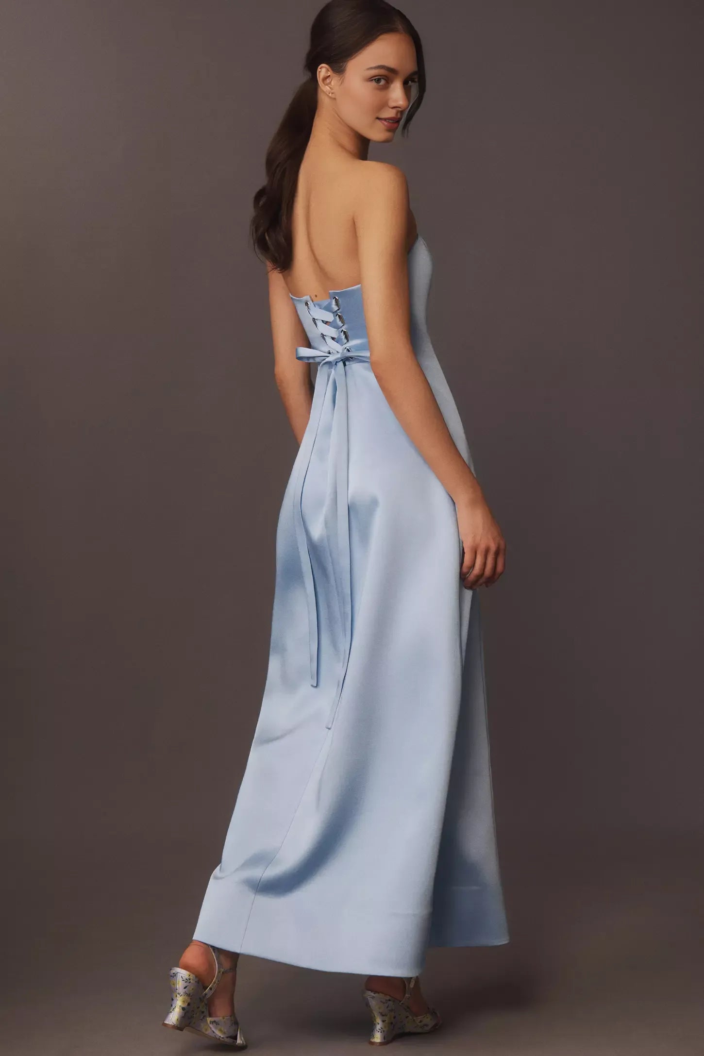 Robe de bal trapèze bustier ajustée et évasée Weitese, robe longue rose à lacets 