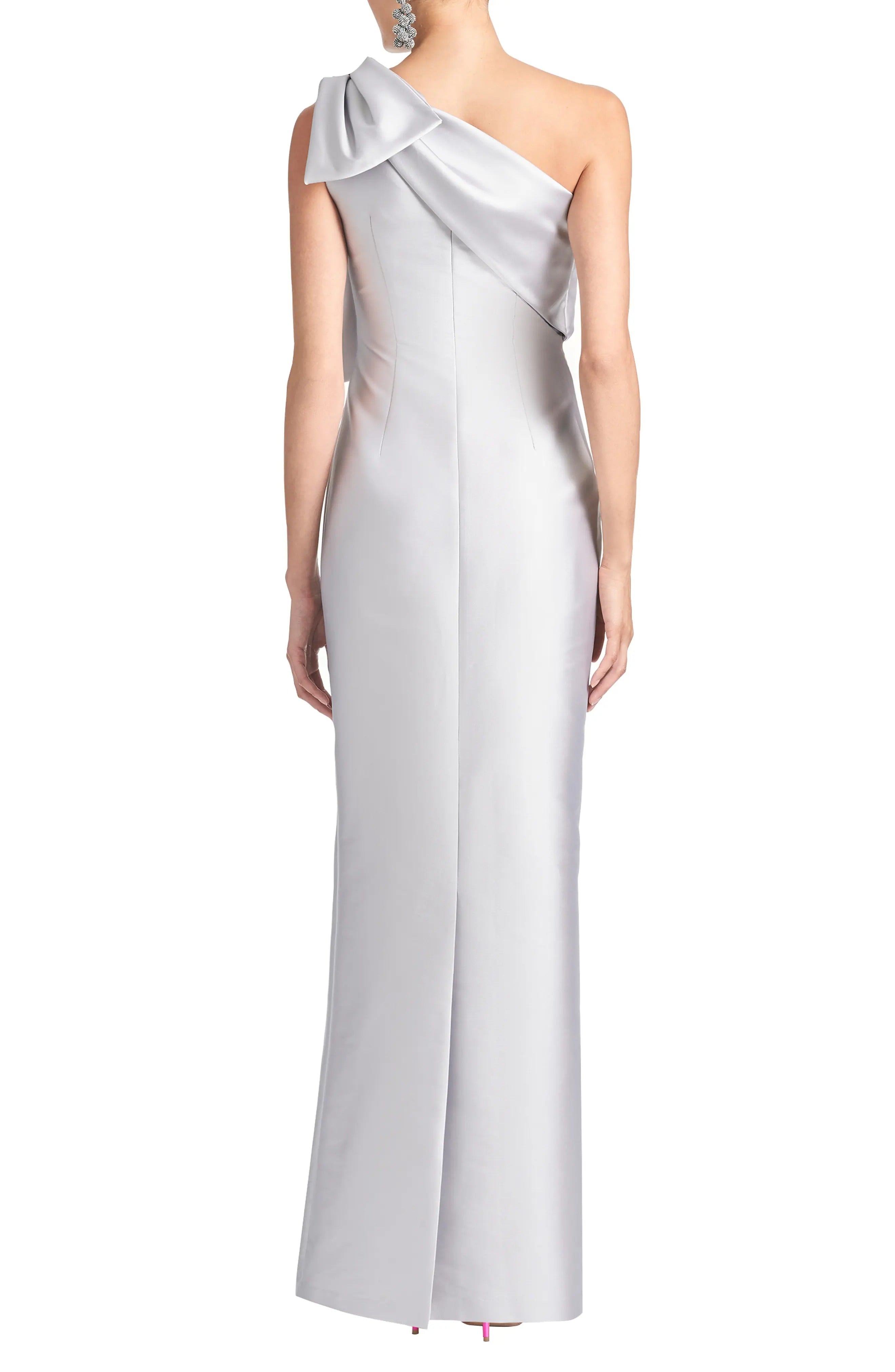 Weitese Dress Stylish Silver Satin Maxi Dress One Shoulder Neck Bow Detail Accent Bodycon Cut and Form Fitting Style Prom Dress