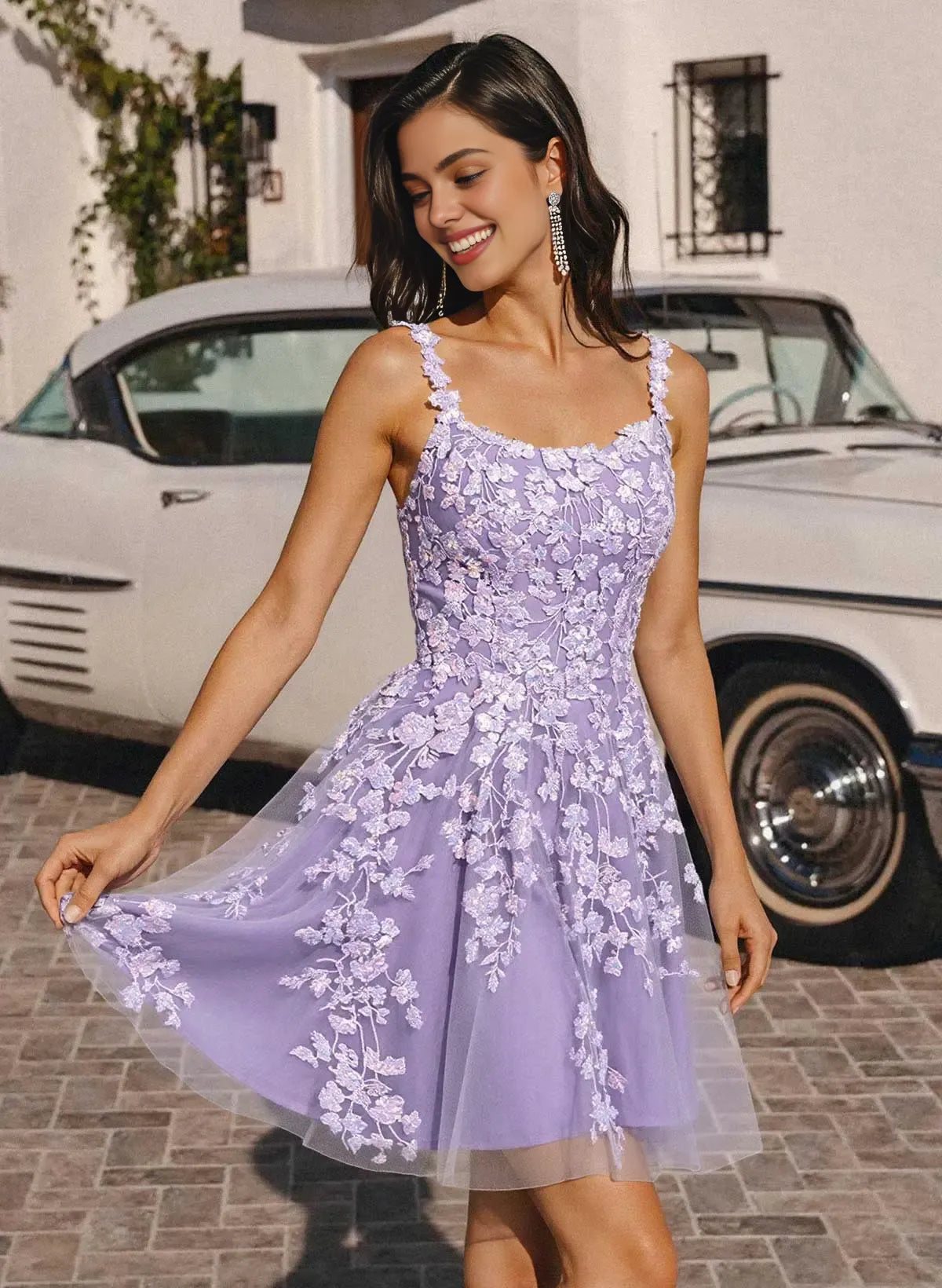 Whimsical A-Line Spaghetti Strap Scoop Neck Floral Appliqué Tulle Mini Homecoming Dress