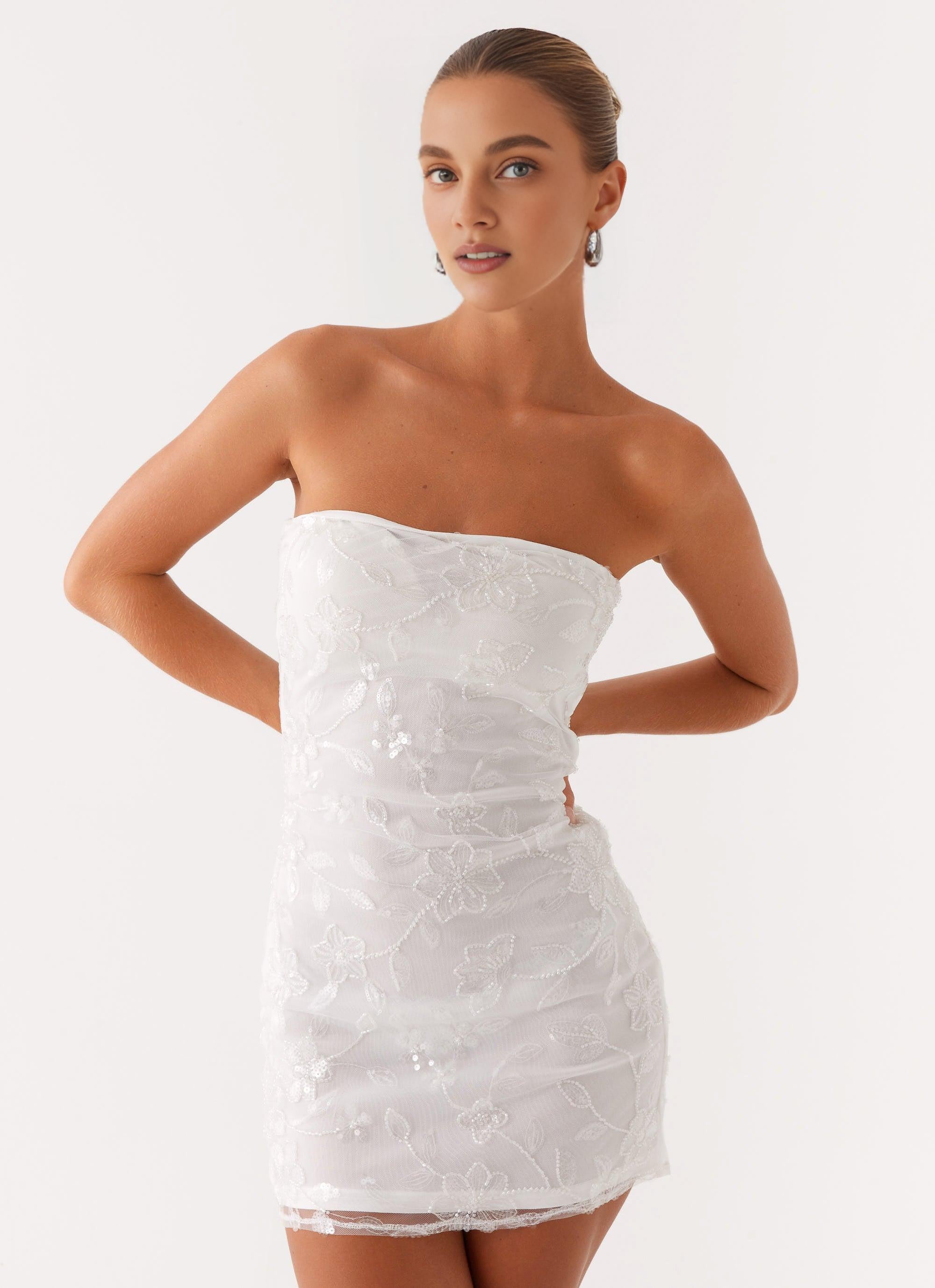 Vestido Weitese con hombros descubiertos, corto, sin mangas, rosa, sin espalda, con lentejuelas y cuentas, para regreso a casa. 