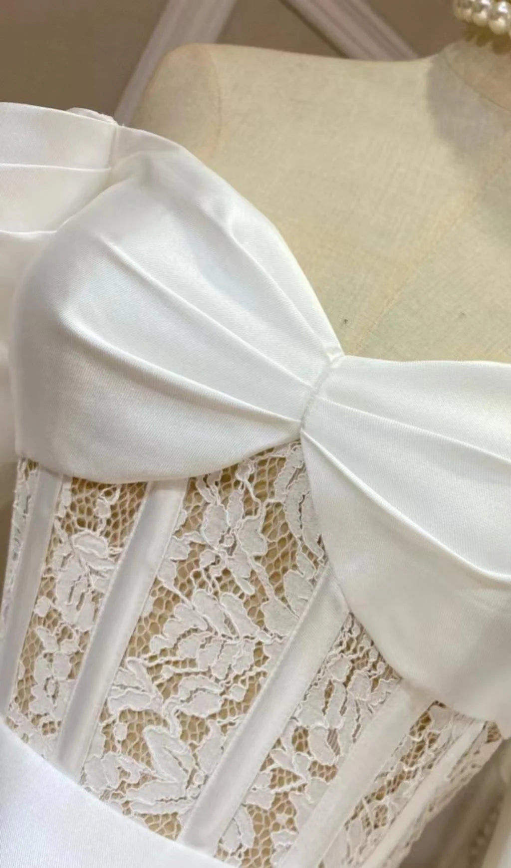 Off-the-Shoulder Back Slit Lace Strapless With Sleeves Prom Dress