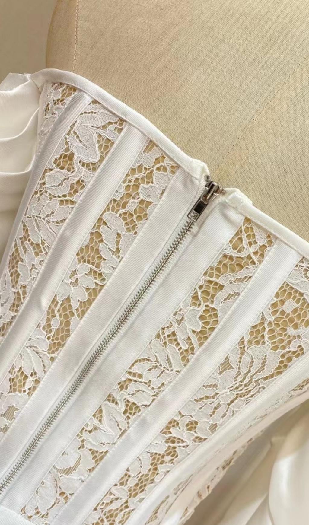 Off-the-Shoulder Back Slit Lace Strapless With Sleeves Prom Dress