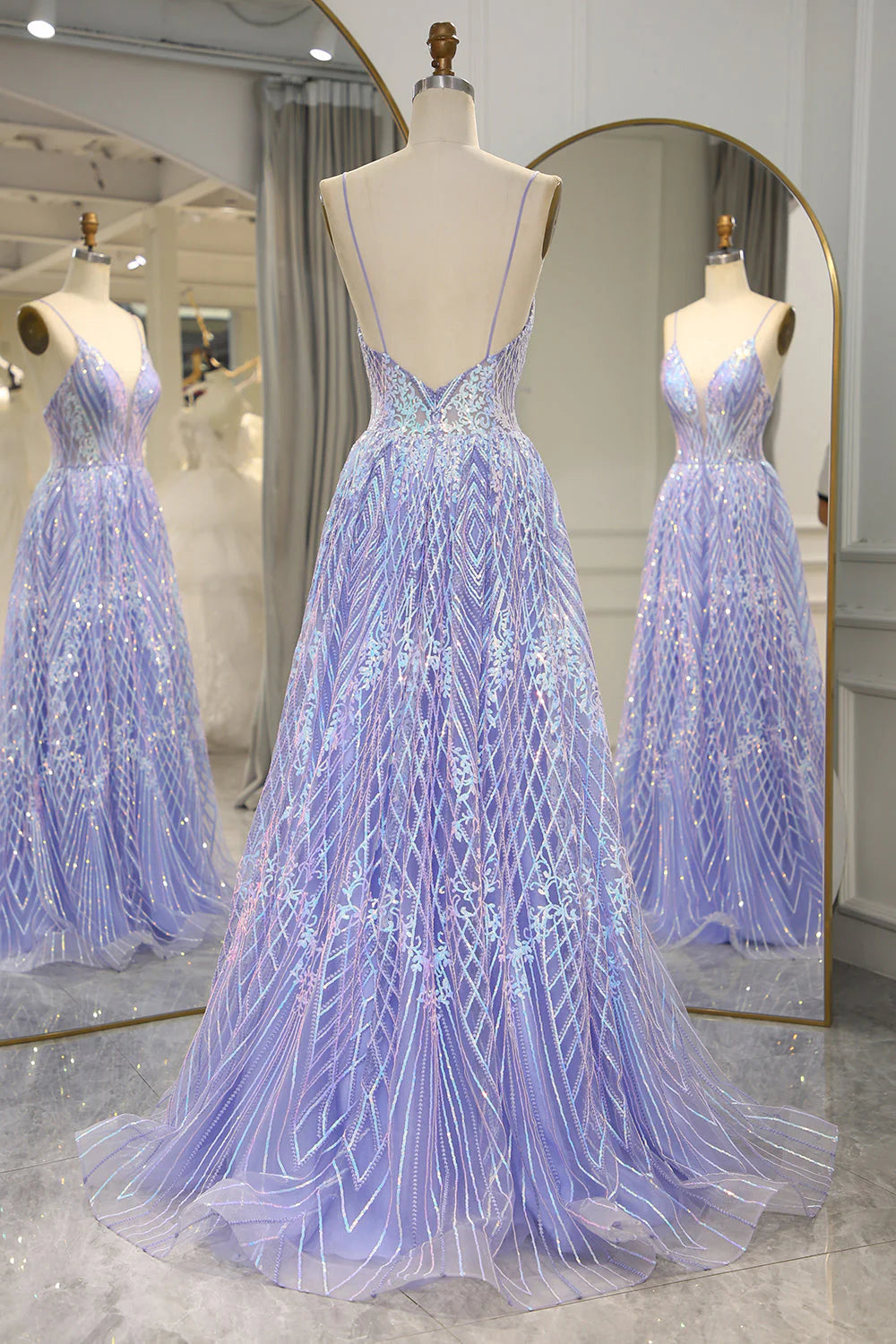 Robe de bal longue lilas scintillante, coupe trapèze, dos nu, avec applications