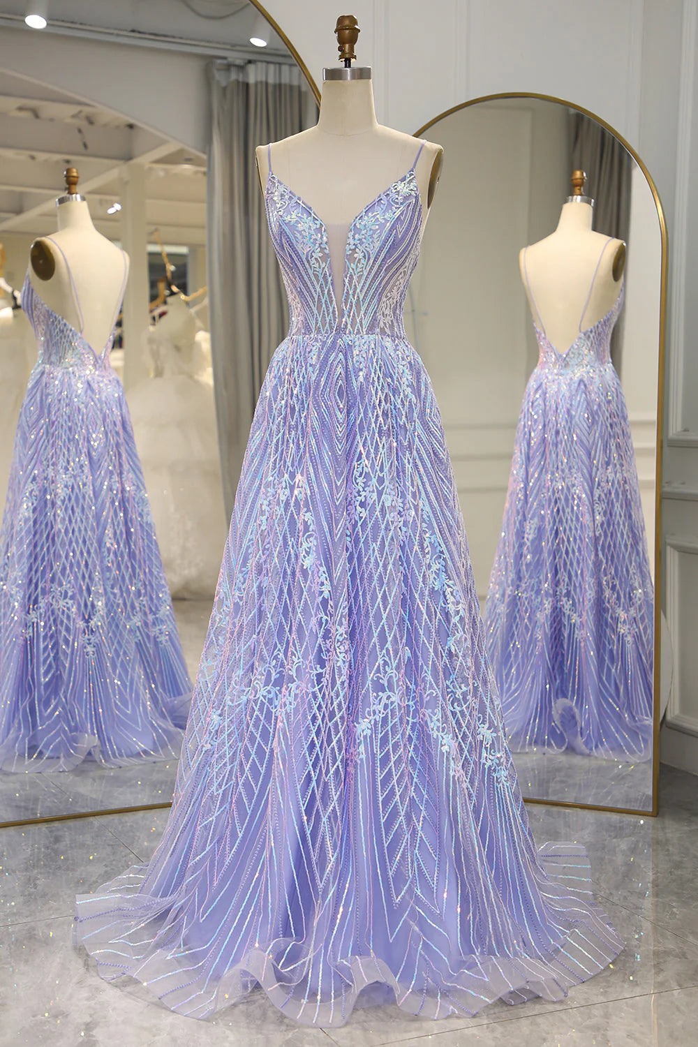 Robe de bal longue lilas scintillante, coupe trapèze, dos nu, avec applications