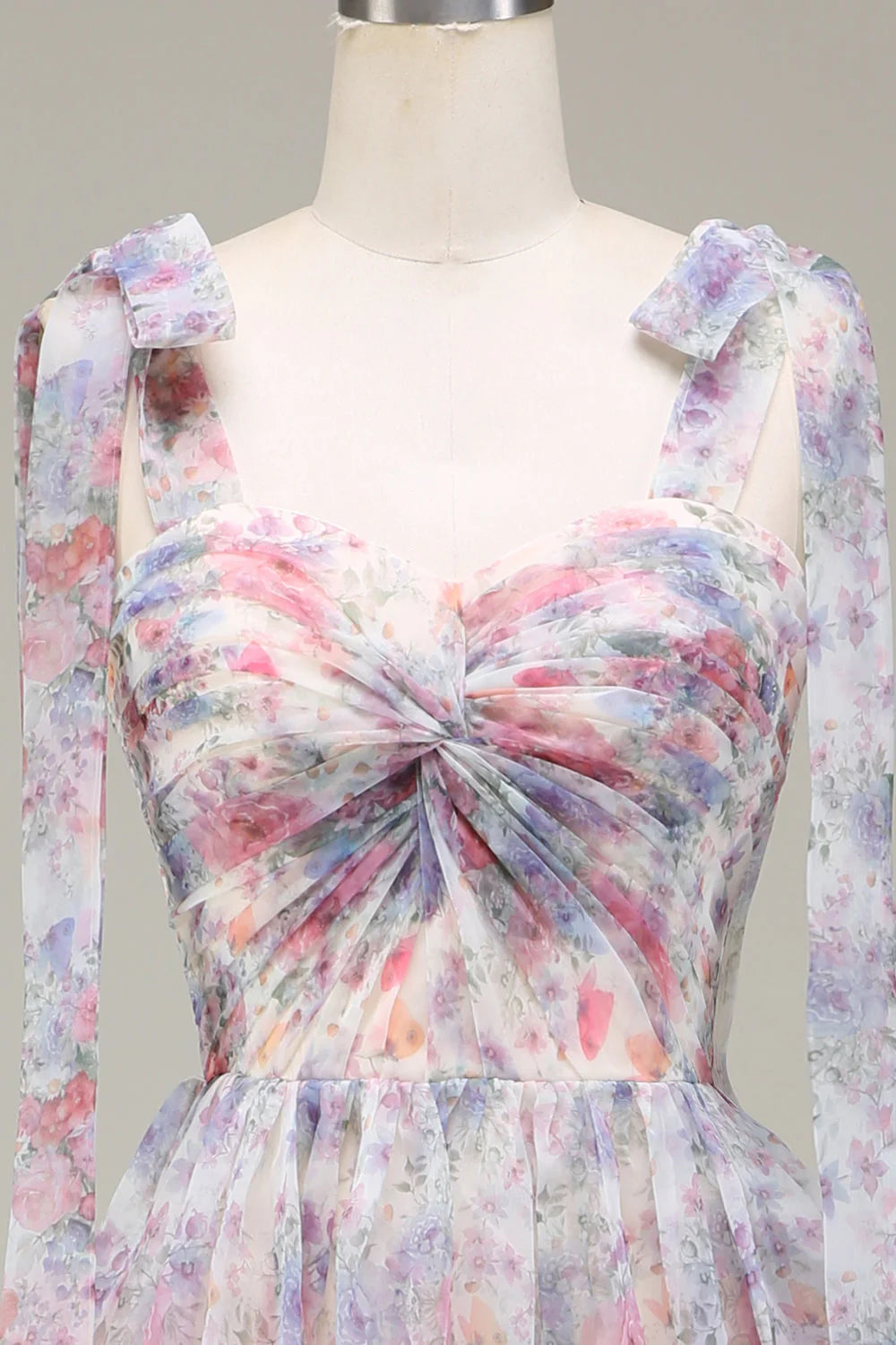 Robe de bal longue en tulle à imprimé floral blanc