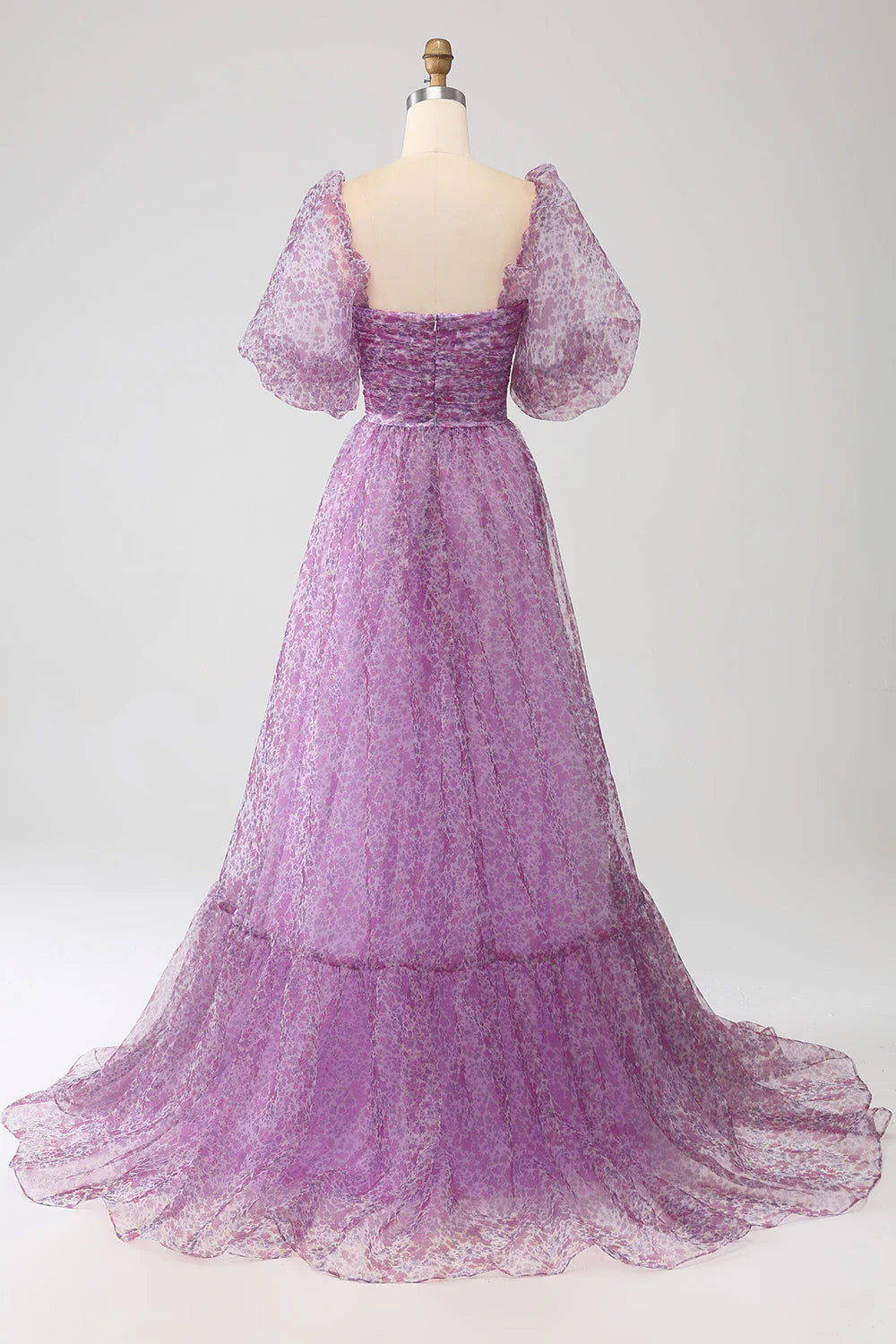 Robe de bal trapèze violette à col carré et manches mi-longues