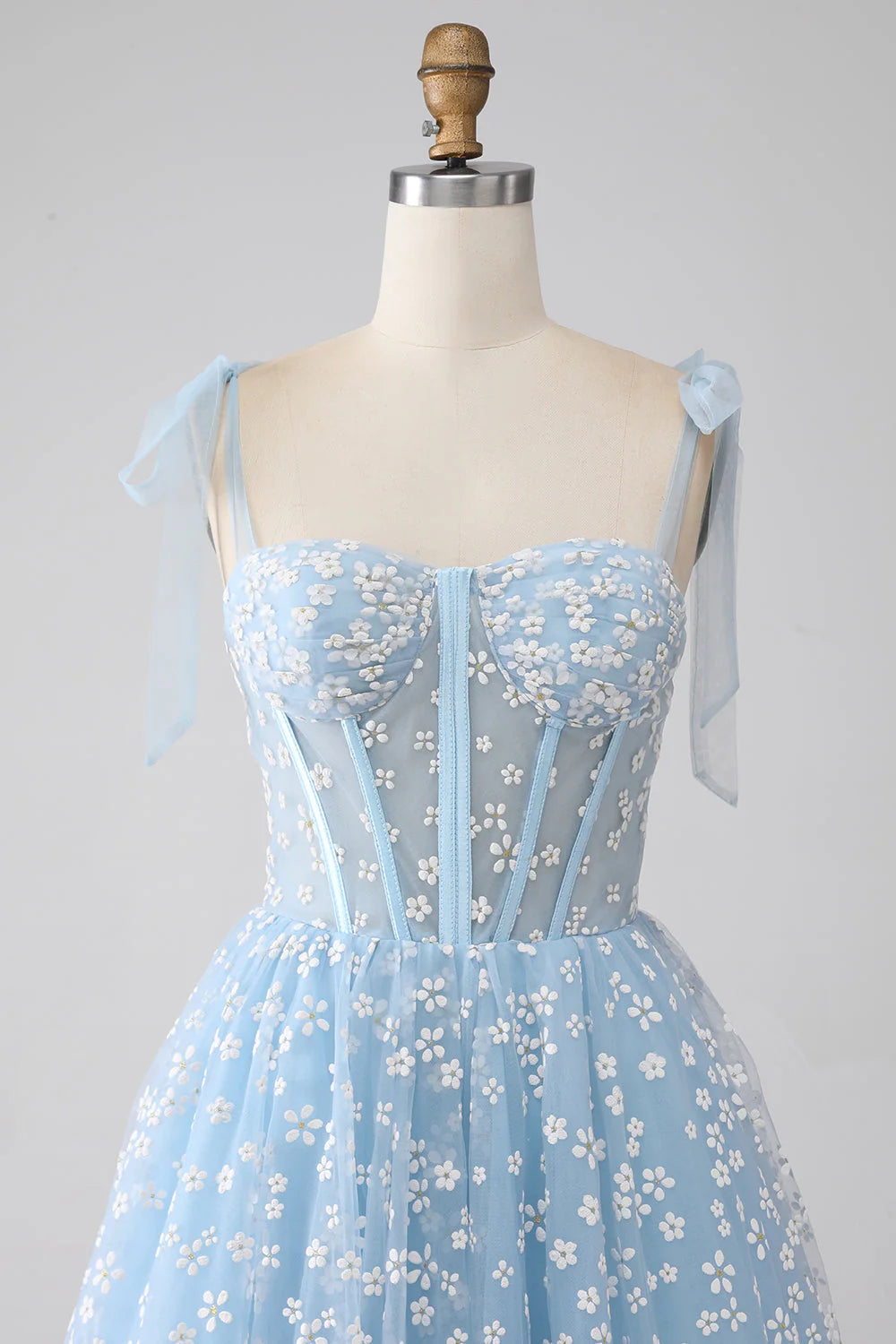 Robe Weitese trapèze à bretelles spaghetti bleu ciel avec corset