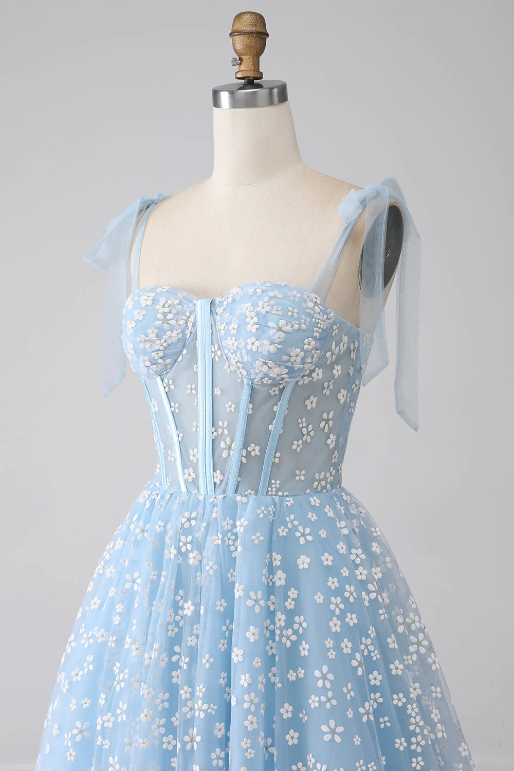 Robe Weitese trapèze à bretelles spaghetti bleu ciel avec corset