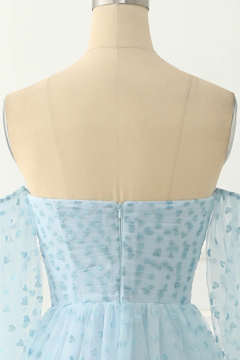 Robe de bal longue transparente à manches mi-longues et épaules dénudées