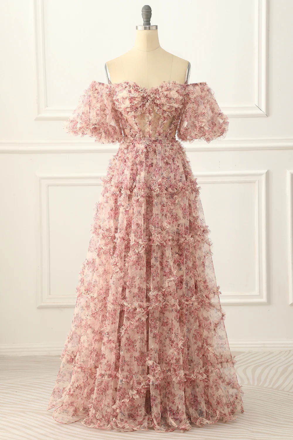 Robe de bal trapèze plissée à épaules dénudées et imprimé floral