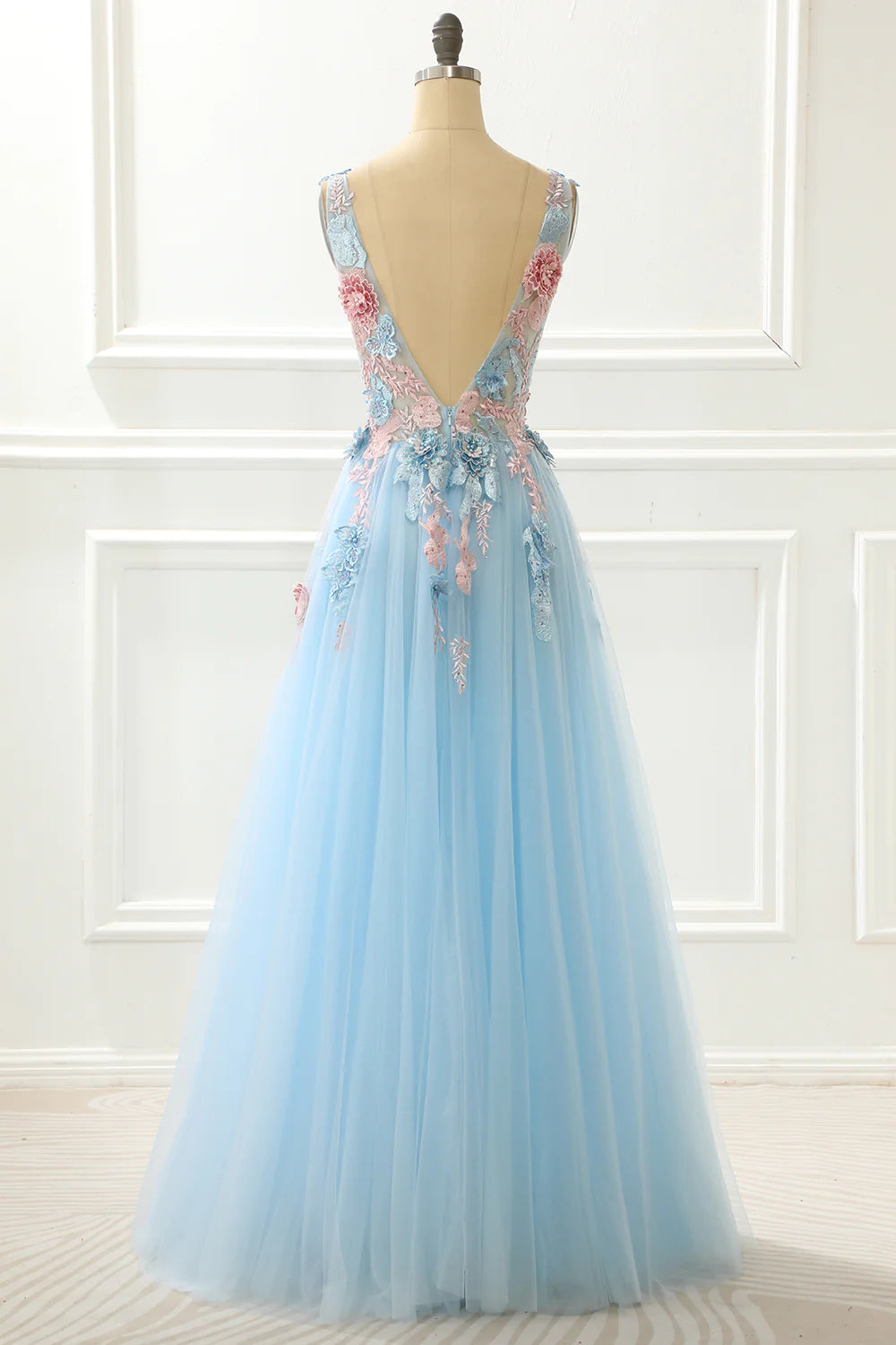 Robe de bal princesse bleue trapèze Weitese avec appliques