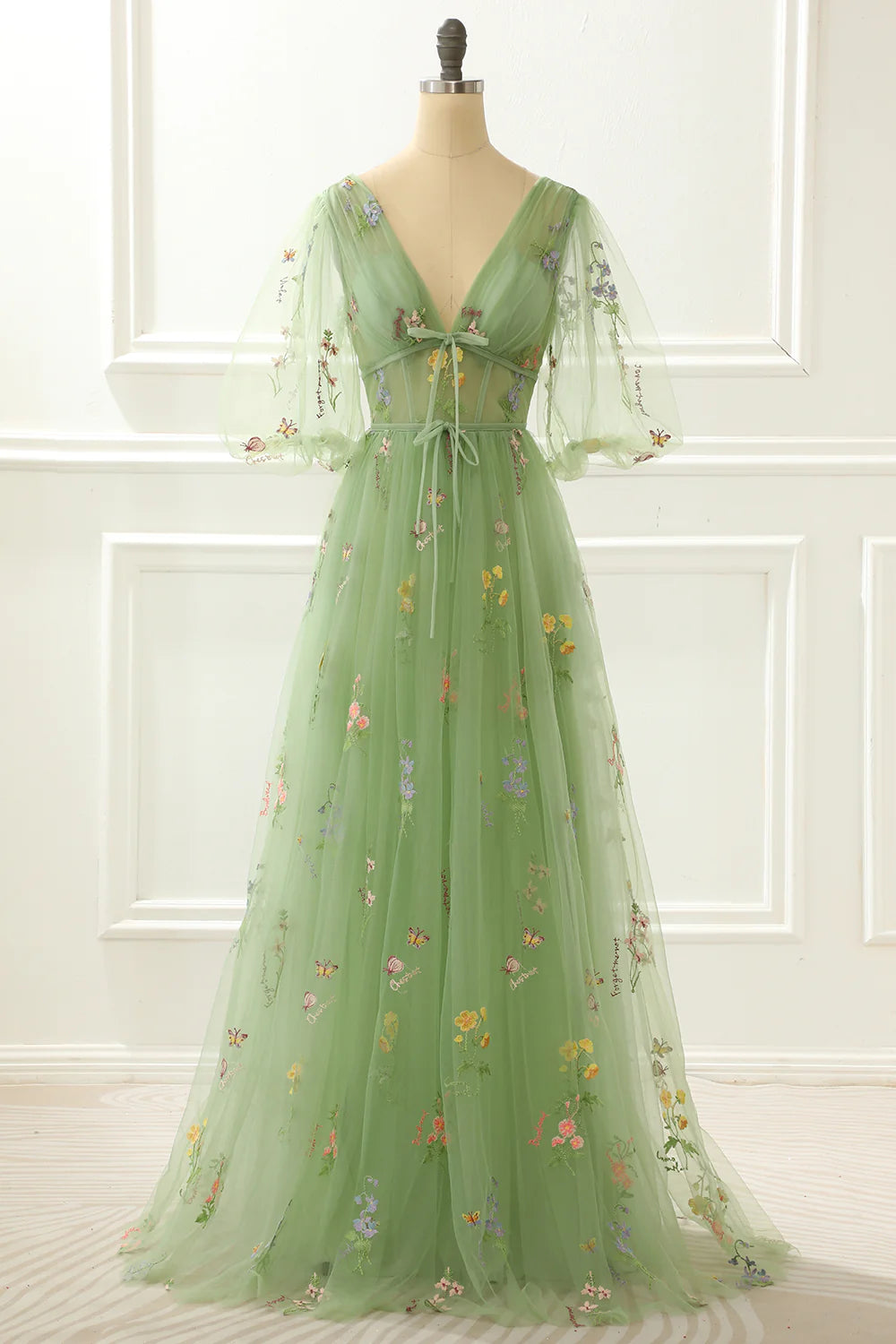 Vestido de fiesta de princesa verde con bordado