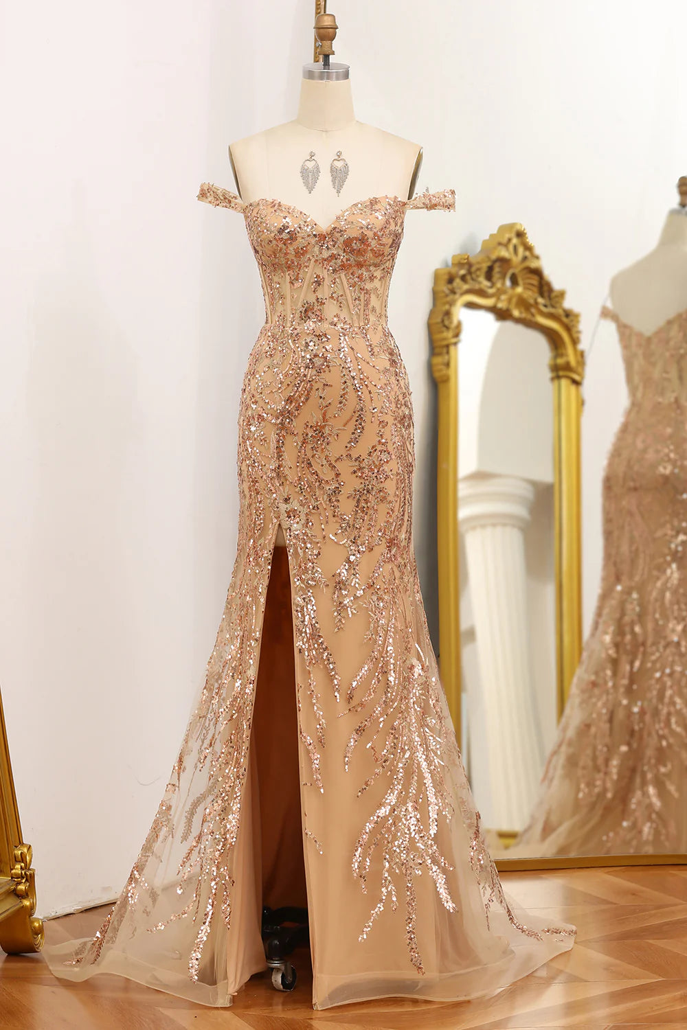 Vestido de fiesta largo con lentejuelas y hombros descubiertos de sirena