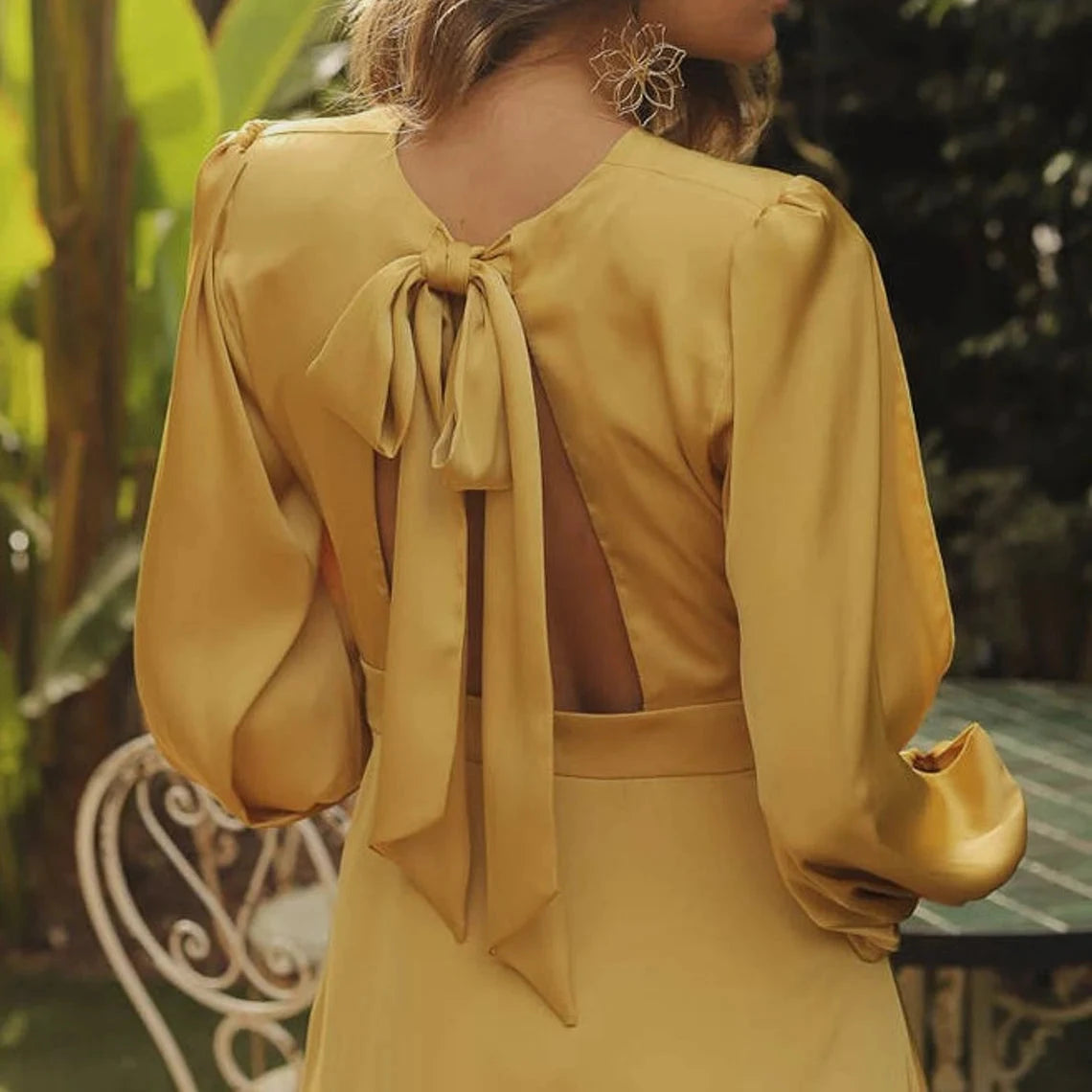 Yellow Round Neck Tea-Length A-line Long Sleeves Lace Up Backless Party Prom Evening Dress