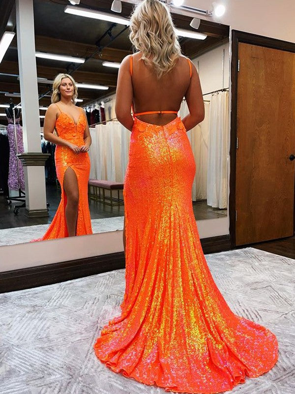 Weitese Sheath/Column Sequins Hand-Made Flower V-neck Sleeveless Sweep/Brush Train Dresses