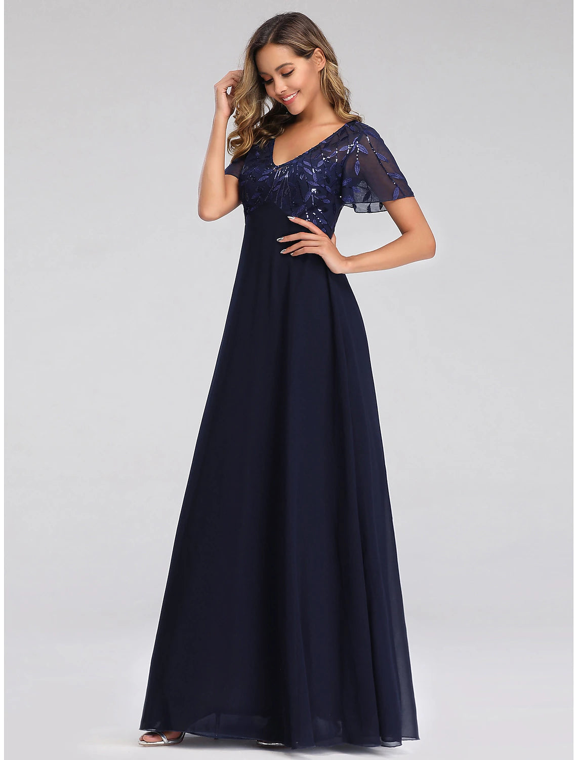 Weitese A-Line Wedding Guest Dresses Elegant Dress Fall Floor Length Short Sleeve V Neck Bridesmaid Dress Tulle with Sequin Appliques