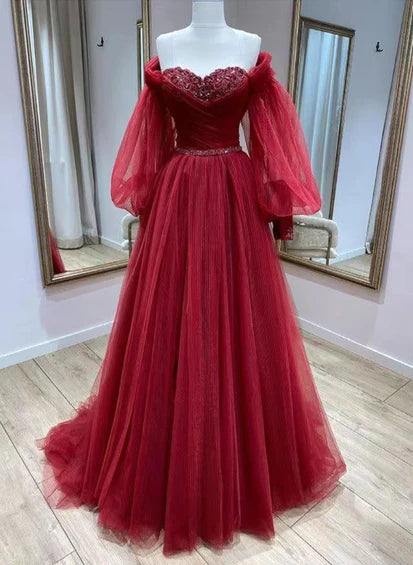 Robe de soirée longue en tulle rouge vin à manches bouffantes