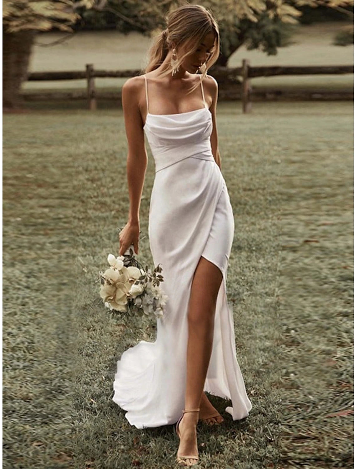 Beach Simple Simple Wedding Dresses Sheath / Column Square Camisole Spaghetti Strap Sweep / Brush Train Bridal Gowns