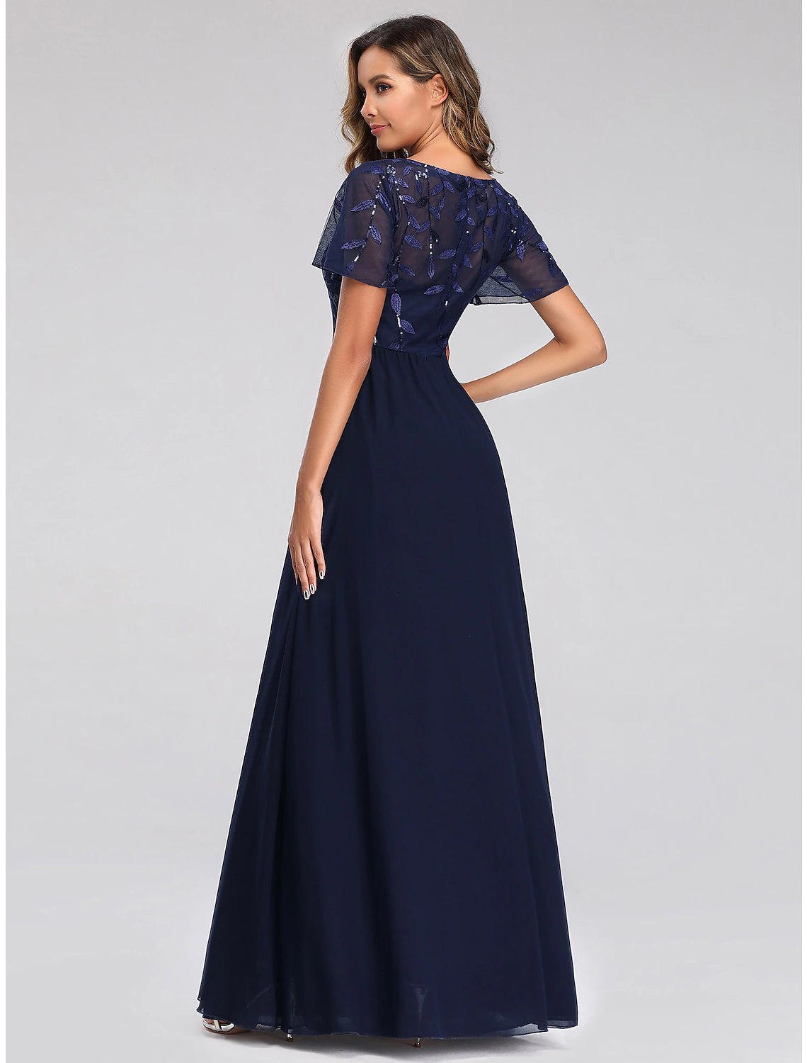 Weitese A-Line Wedding Guest Dresses Elegant Dress Fall Floor Length Short Sleeve V Neck Bridesmaid Dress Tulle with Sequin Appliques