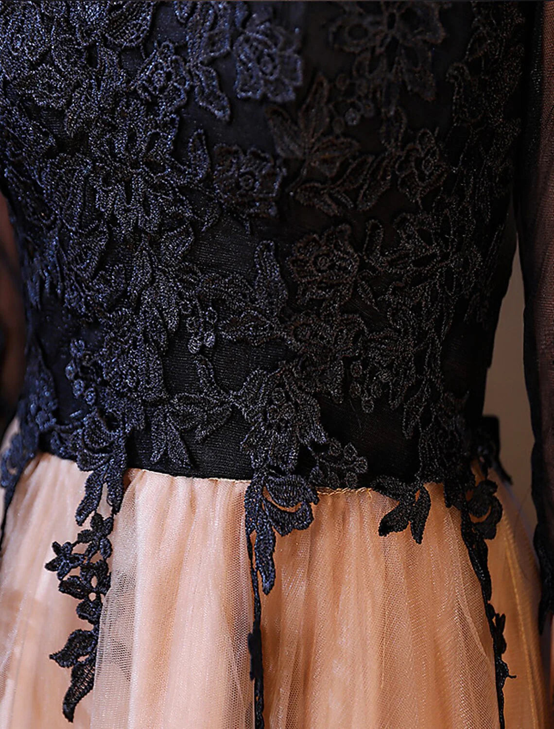 A-Line Celebrity Style Wedding Guest Cocktail Party Dress Boat Neck Backless Half Sleeve Knee Length Lace