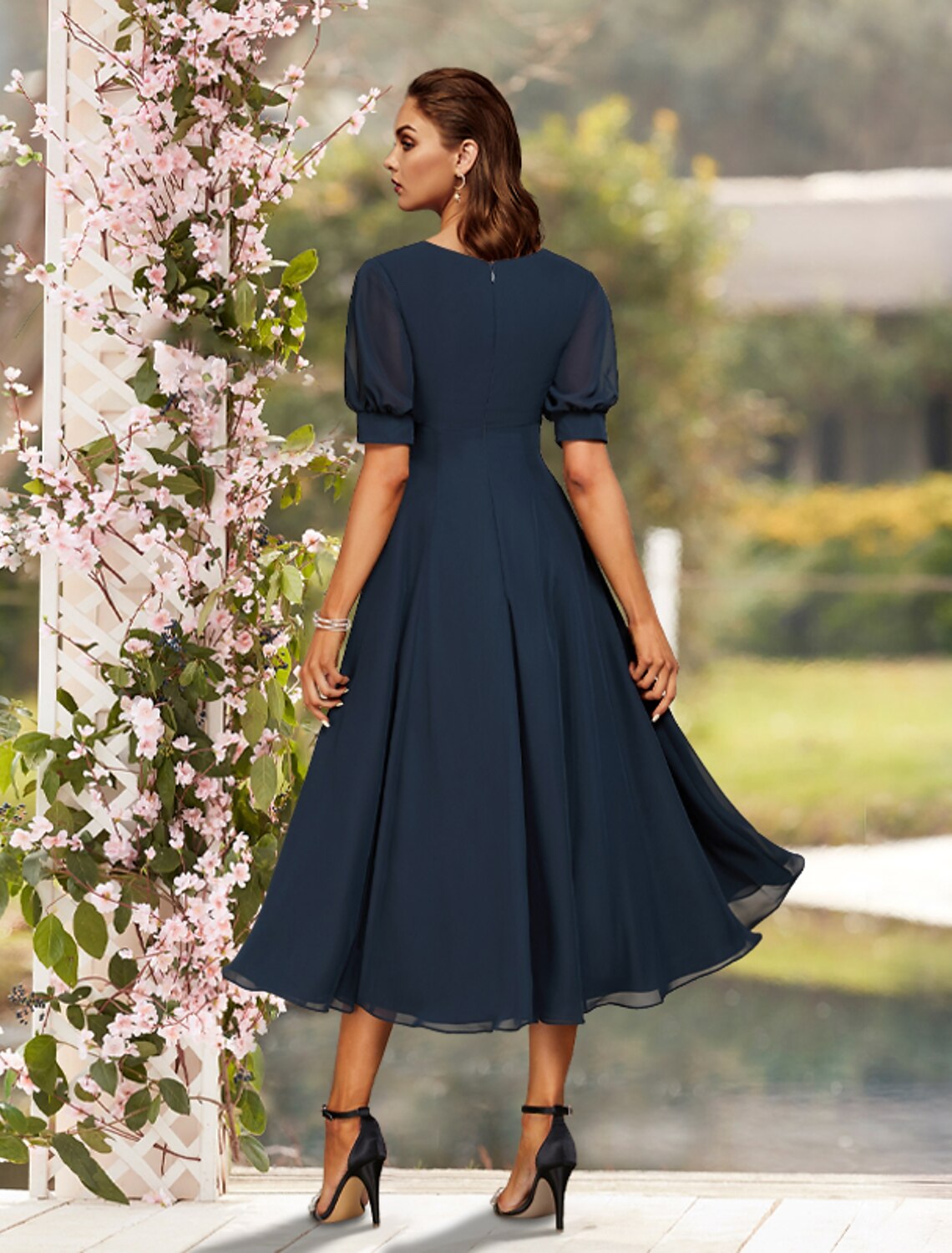 Robe mère de la mariée Weitese coupe trapèze, grande taille, élégante, col bijou, longueur thé, mousseline, manches courtes, avec plis, couleur unie, automne