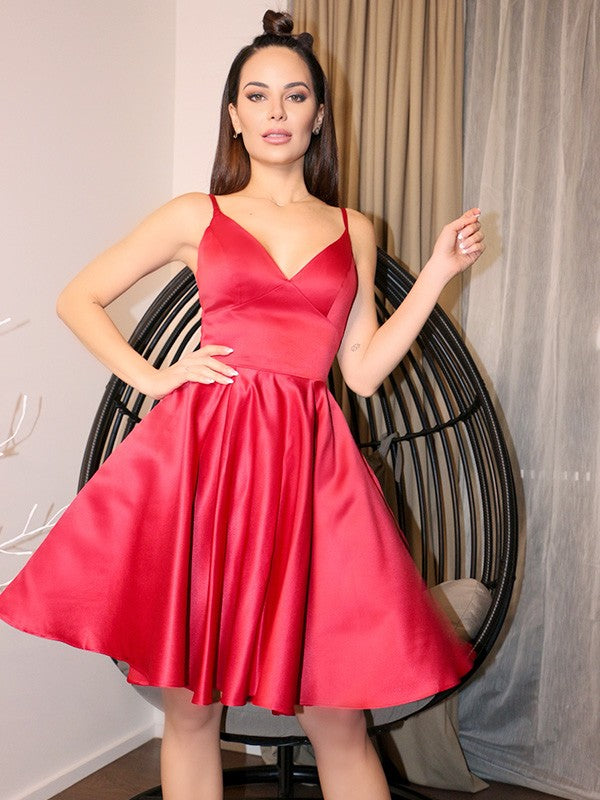 Weitese A-Line/Princess V-neck Sleeveless Satin Short/Mini Homecoming Dresses