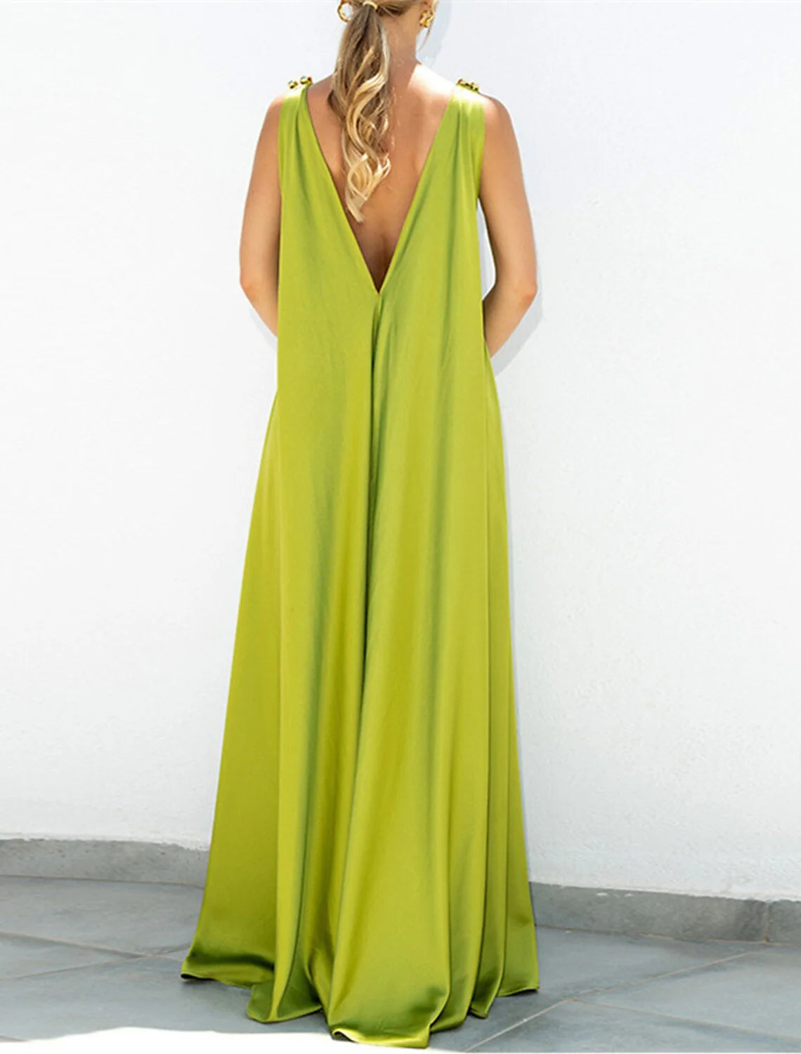 A-Line Party Dresses Elegant Dress Holiday Sweep / Brush Train Sleeveless V Neck Chiffon