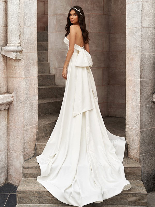 Mermaid Long Ruched Strapless Sleeveless Court Train Wedding Dresses