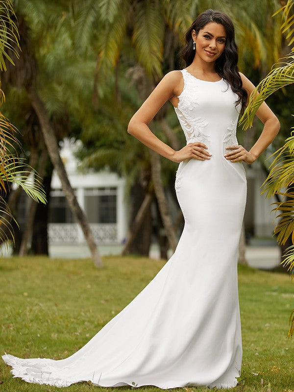 Lace Scoop Sleeveless Sweep/Brush Train Wedding Dresses