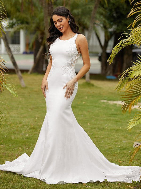 Lace Scoop Sleeveless Sweep/Brush Train Wedding Dresses