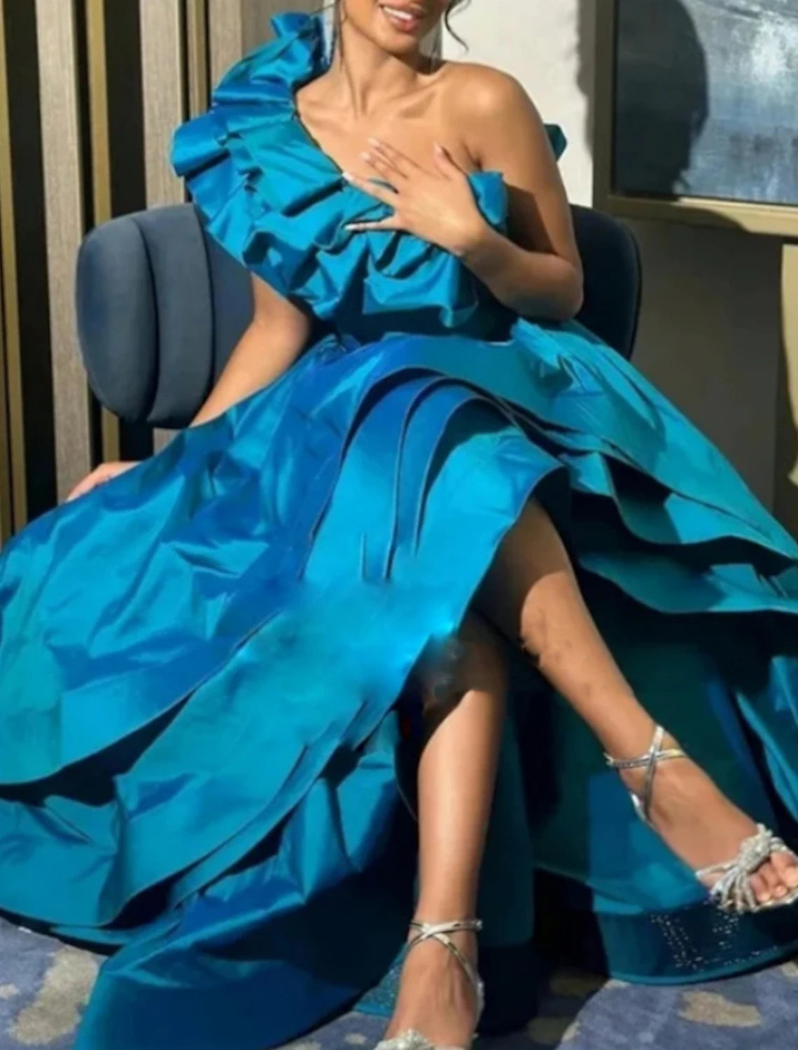 A-Line Evening Gown Elegant Dress Red Green Dress Formal Wedding Asymmetrical Sleeveless One Shoulder Satin