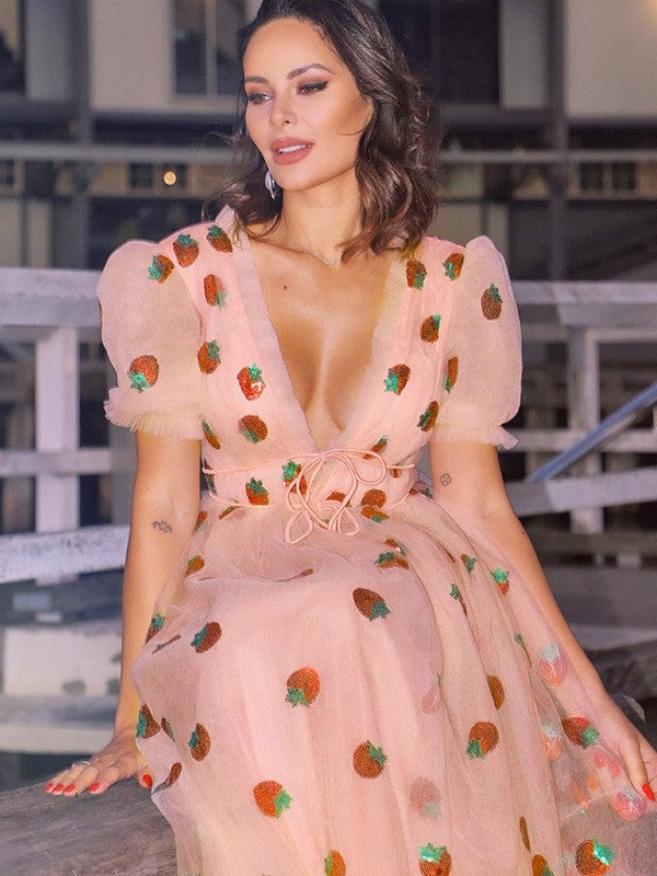 Tulle Ruffles V-neck Short Sleeves Floor-Length Dresses