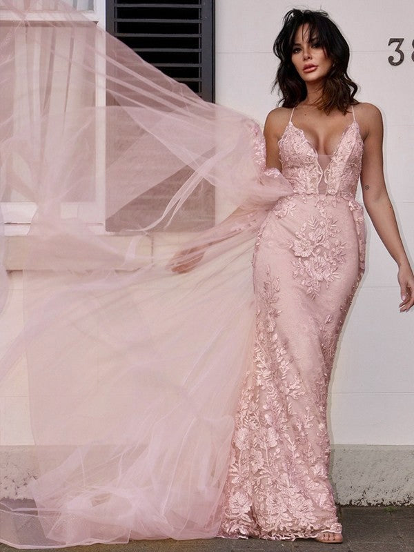 Tulle Applique V-neck Sleeveless Sweep/Brush Train Dresses
