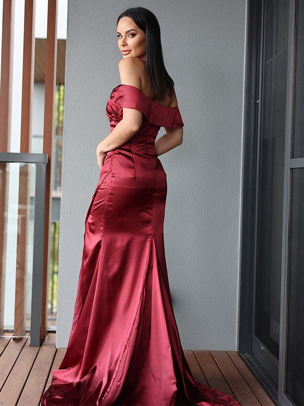 Ruched Off-the-Shoulder Sleeveless Sweep/Brush Train Dresses