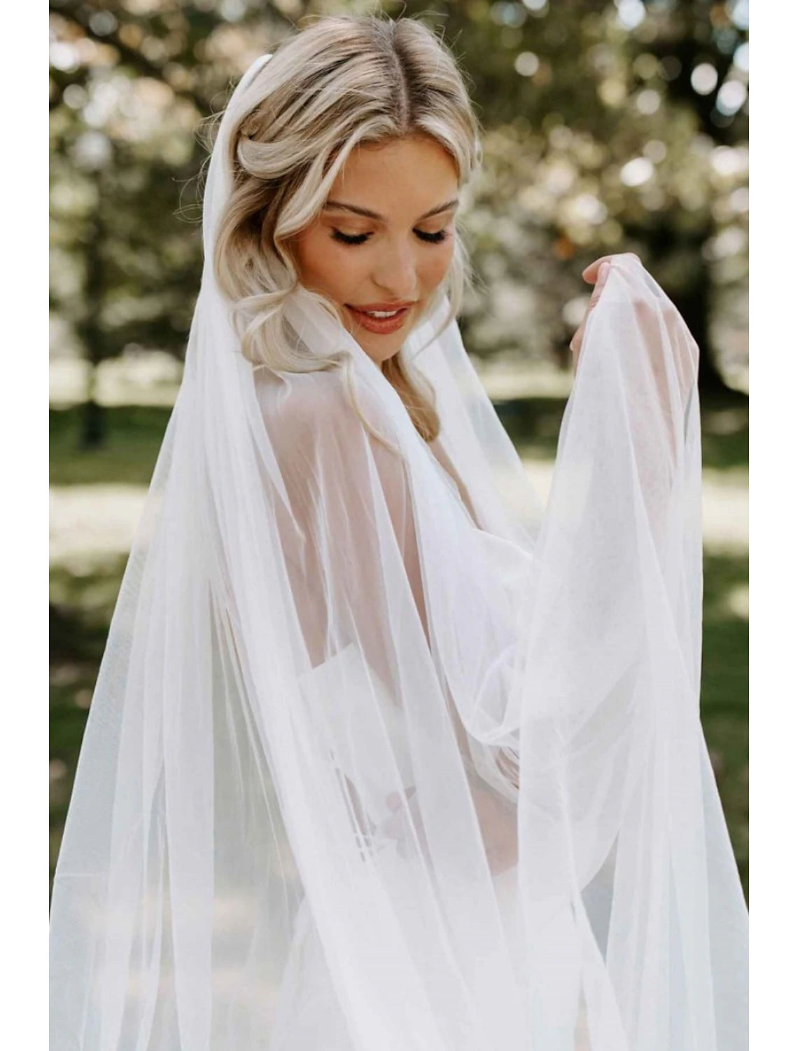 One-tier Simple / Classic Style Wedding Veil Chapel Veils