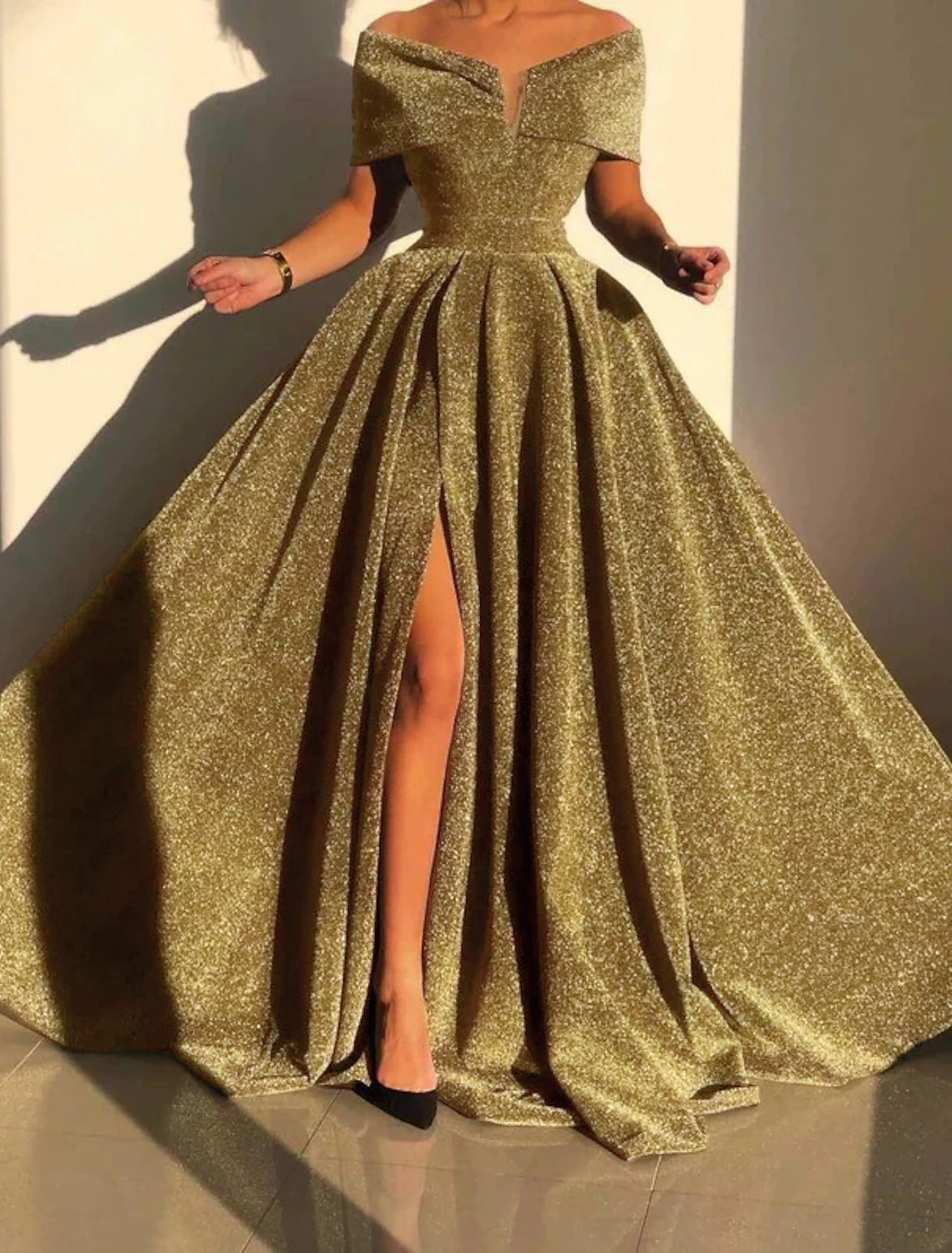 A-Line Evening Gown Sparkle & Shine Dress Formal Fall Court Train Sleeveless Off Shoulder Sequined