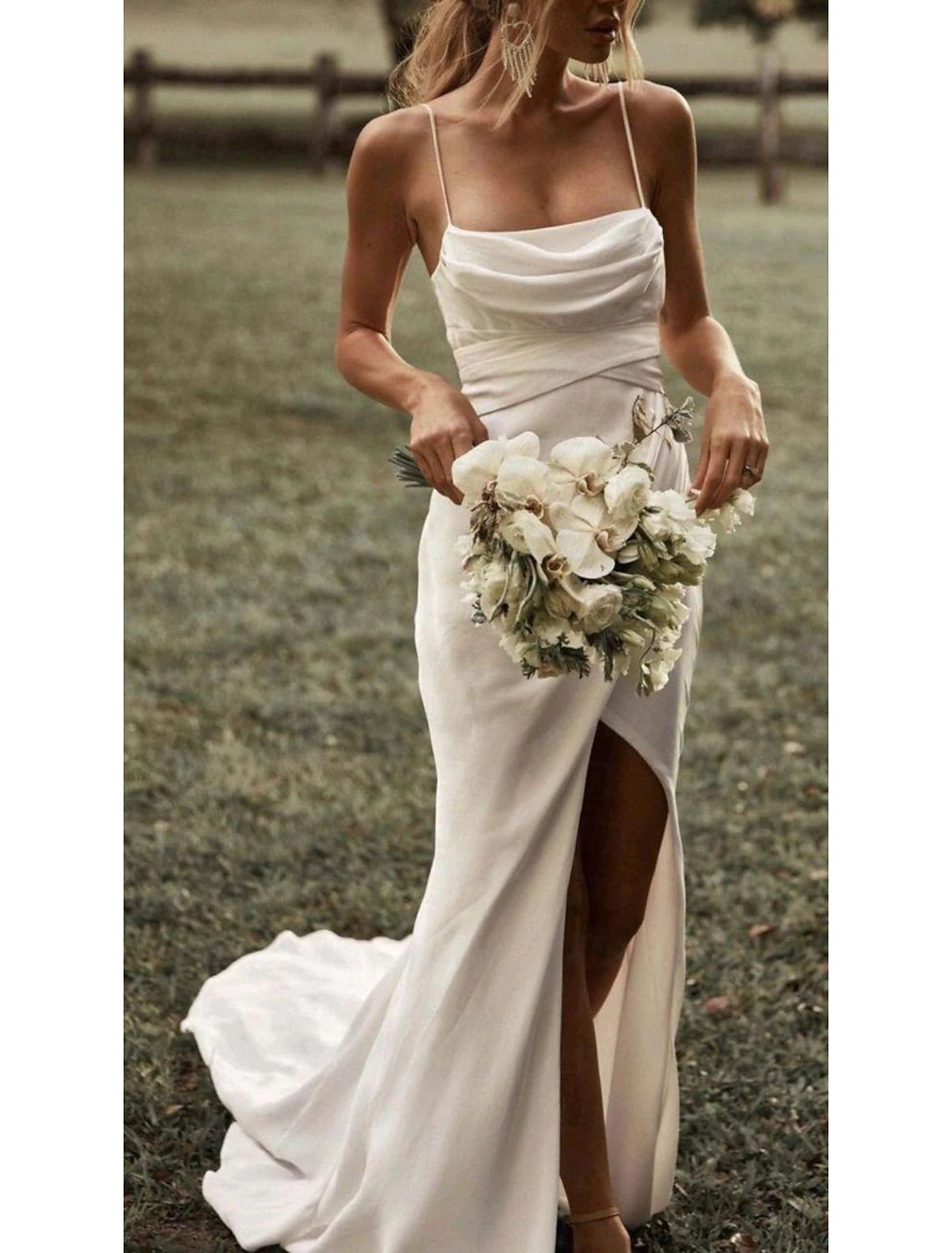 Beach Simple Simple Wedding Dresses Sheath / Column Square Camisole Spaghetti Strap Sweep / Brush Train Bridal Gowns
