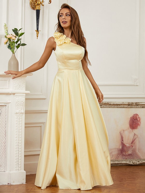 Satin Hand-Made Flower One-Shoulder Sleeveless Floor-Length Dresses