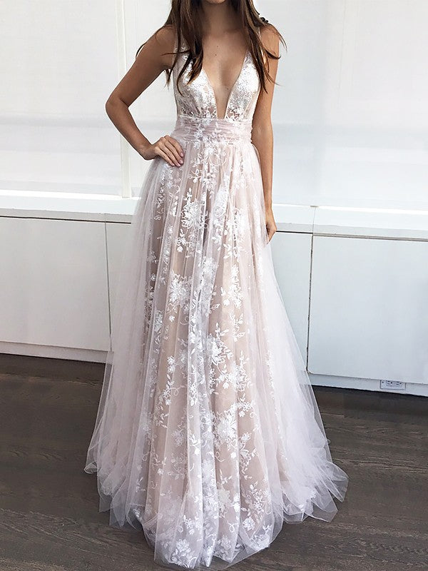 V-neck Floor-Length Tulle Sleeveless Applique Dresses