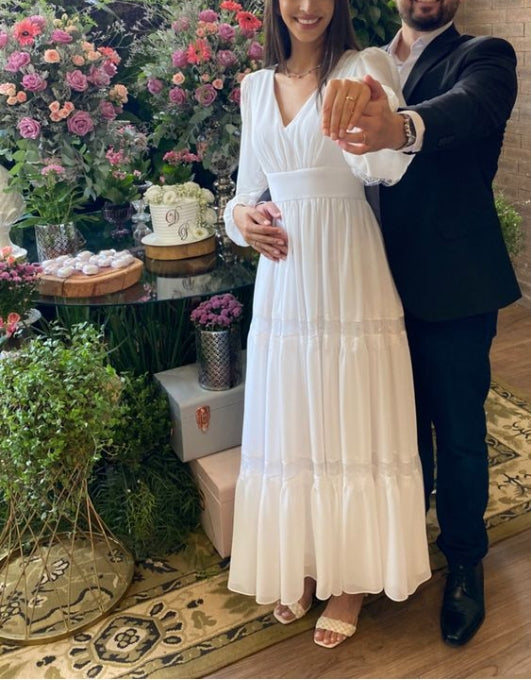 Robe de bal trapèze à manches longues et col profond, style conte de fées