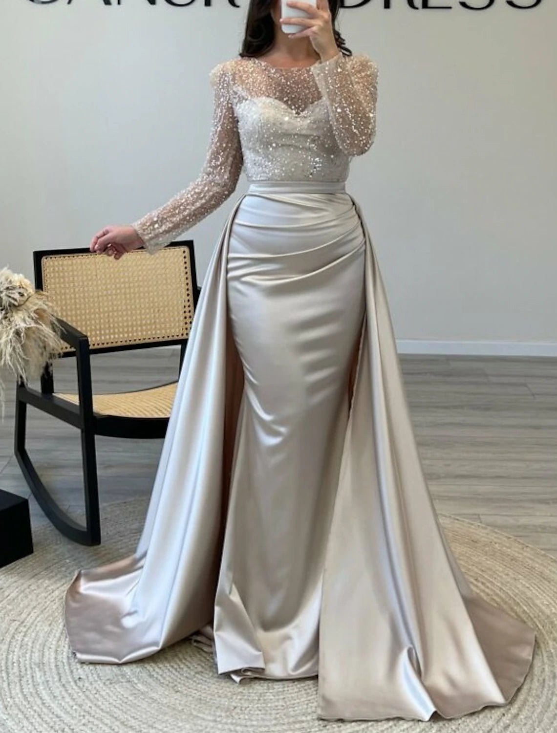 Mermaid Sequin Evening Gown Ruched Satin Dress Long Sleeves Floor Length Sparkle Illusion Neck Prom Wedding Guest Dress