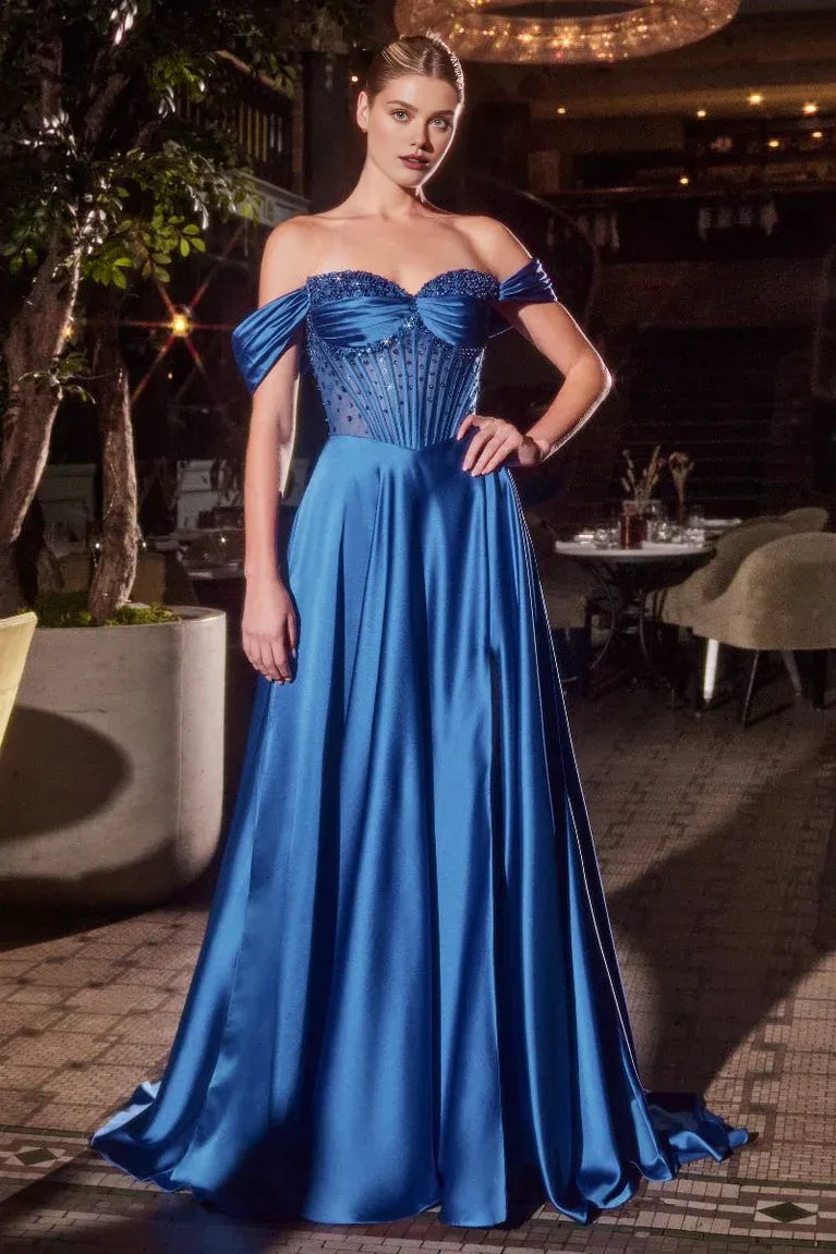 Robe de soirée glamour bleu roi Weitese, épaules dénudées, satin et détails perlés 