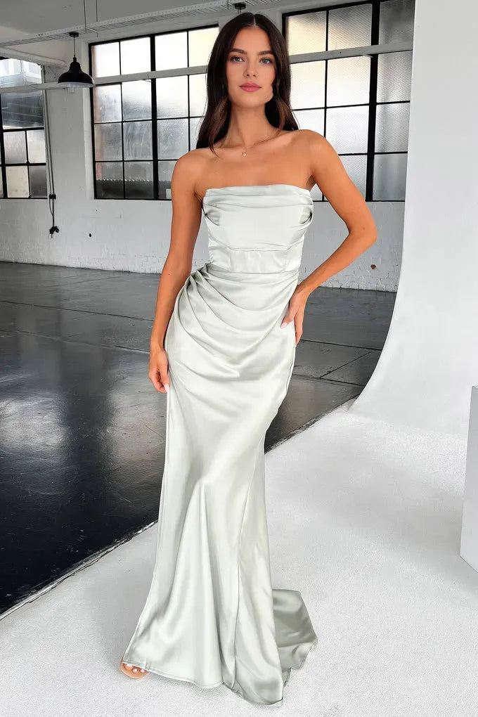 Exquisite Mermaid/Trumpet Strapless Sleeveless Satin Backless Slit Floor-Length Prom Dress