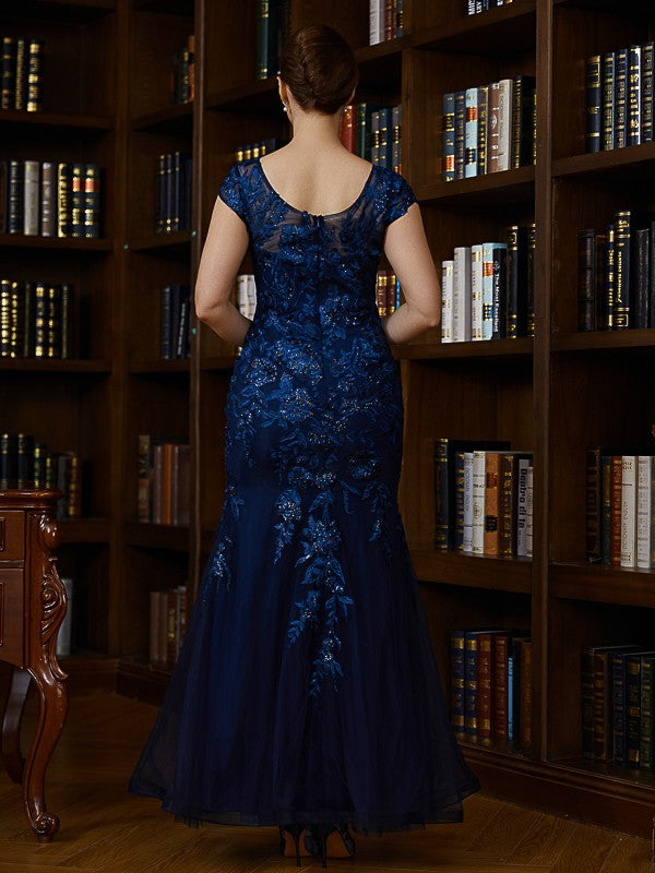 Applique V-neck Short Sleeves Floor-Length Mother of the Bride Dresses