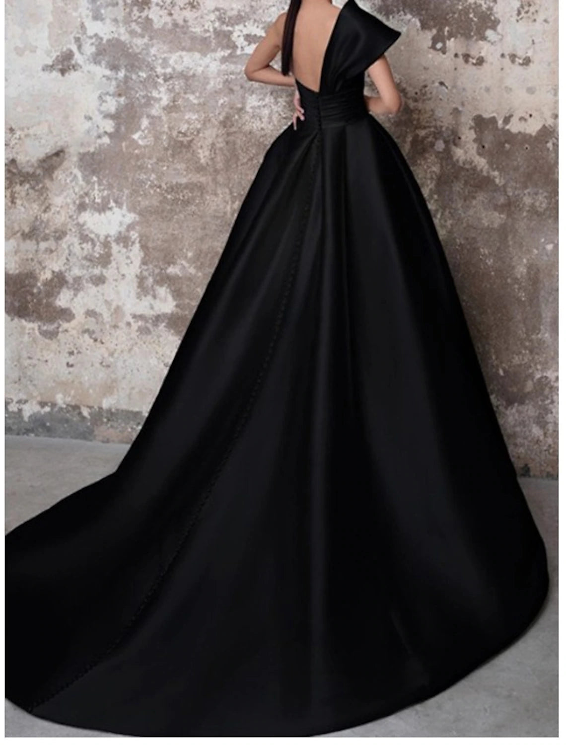 Robe de soirée trapèze noire grande taille, tenue de soirée, traîne, sans manches, asymétrique, satin italien, dos nu
