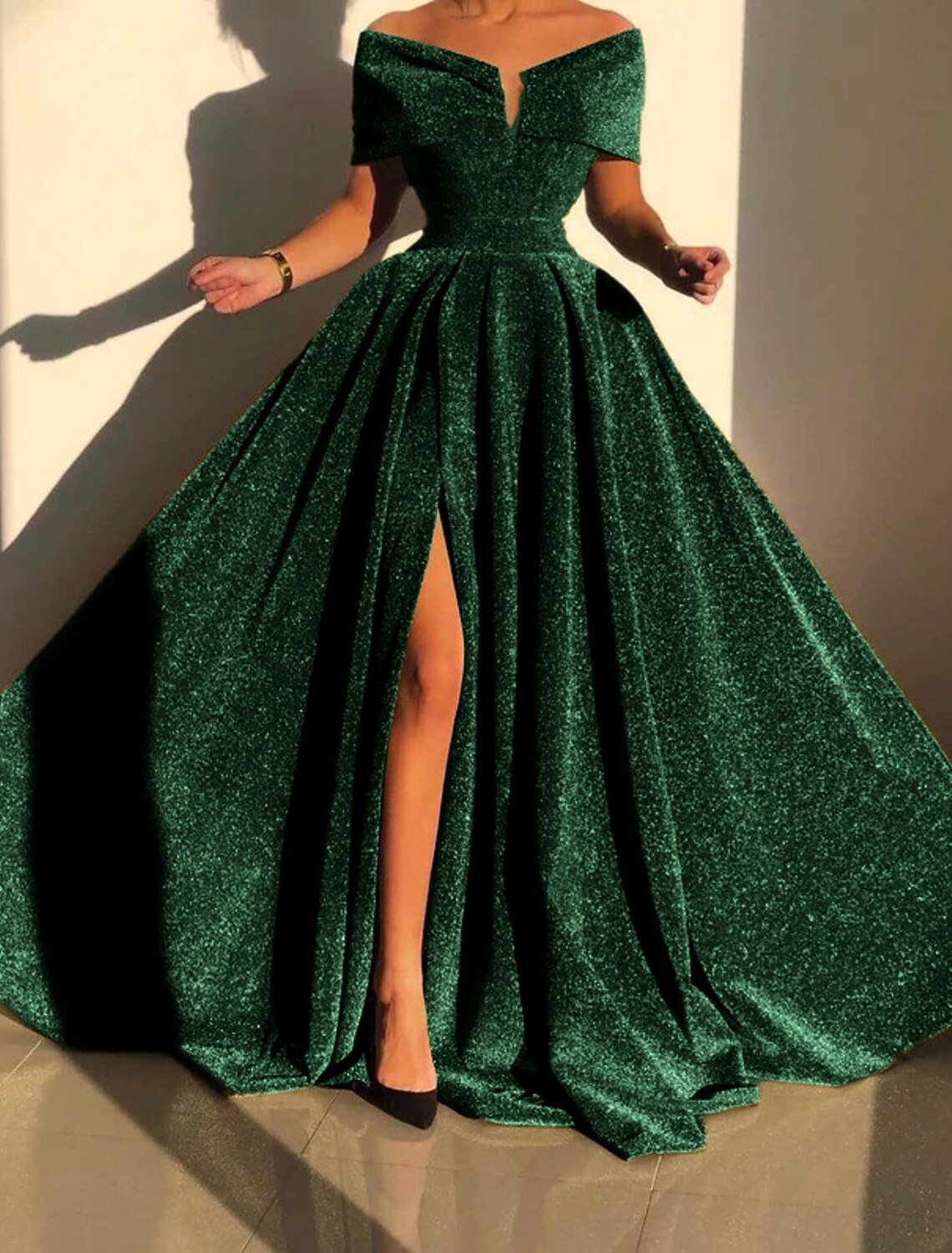 A-Line Evening Gown Sparkle & Shine Dress Formal Fall Court Train Sleeveless Off Shoulder Sequined