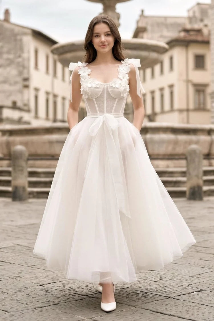 Ivory Tulle A-Line Sweetheart Lace-Up Back Tea-Length Dress