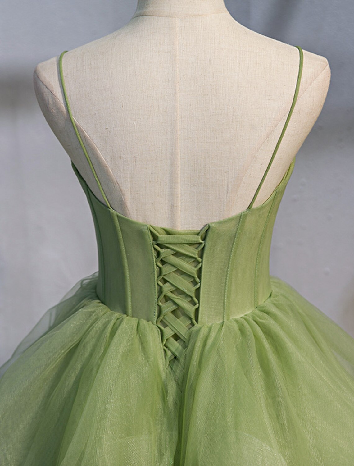 Ball Gown Quinceanera Dresses Elegant Dress Performance Sweet 16 Court Train Sleeveless Spaghetti Strap Tulle